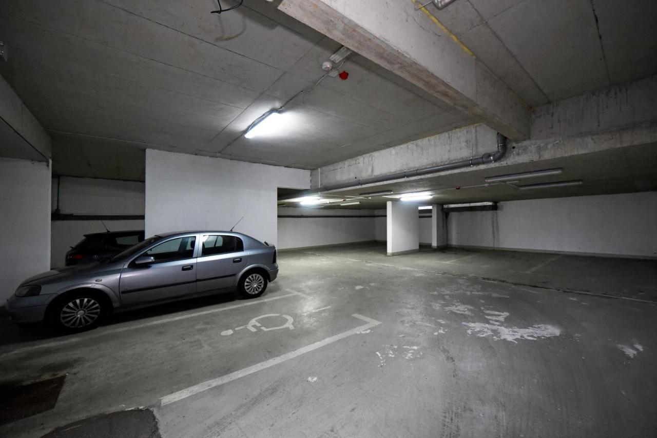First Class Apartment, Free Parking Zagreb Bagian luar foto
