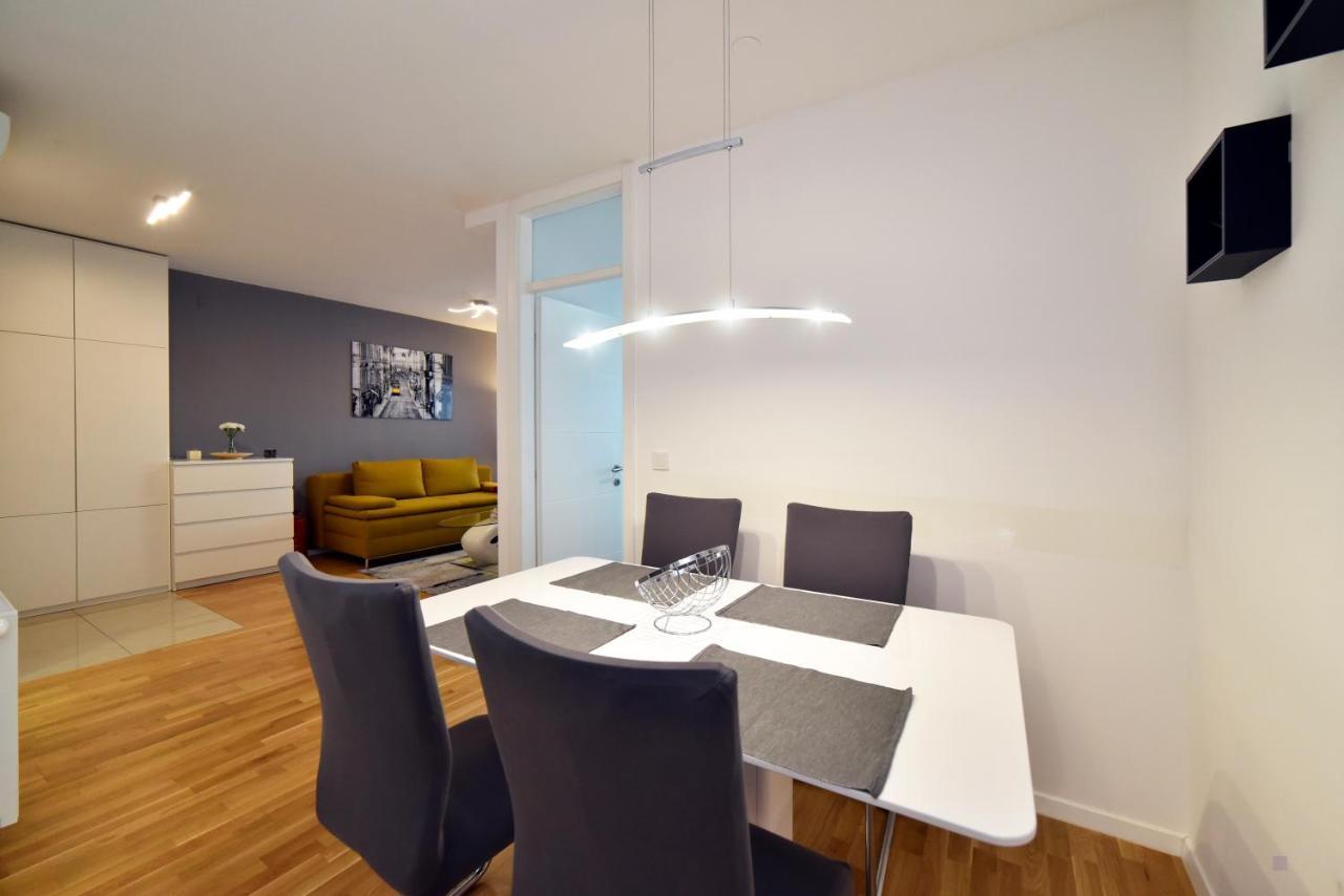 First Class Apartment, Free Parking Zagreb Bagian luar foto